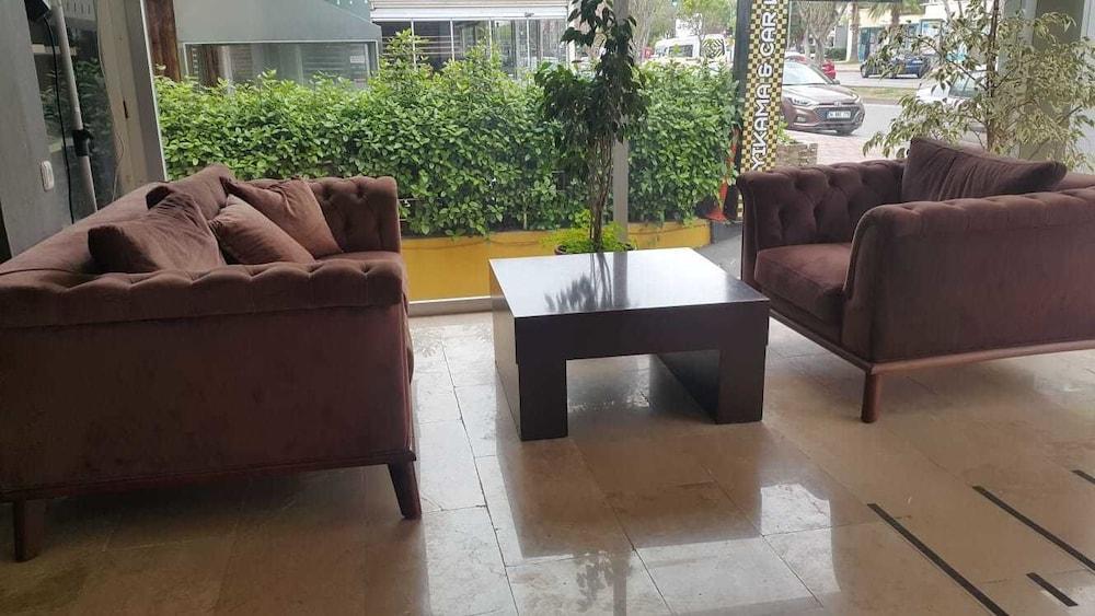 Tepe & Business Otel 2*